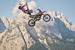 Read more about the article Unleash Your Adventure: Exploring the World of Extreme Sports